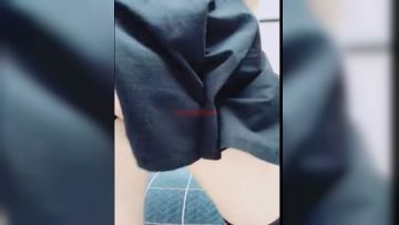 网红美女主播剧情演绎下班忘带钥匙在对面邻居家等妈妈回来