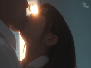 隔壁班级巨乳学生妹是传言留级的肉食女 在放学后求爱就能搞上的样子 月乃雏 GVH-467