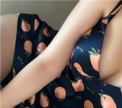 学生妹的花裙子