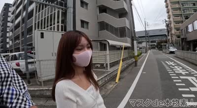 FC2PPV-4568698-纯真无垢18岁7个月前高三